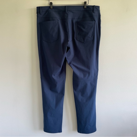 Lululemon Men's ABC Pant Classic Size 38 - Picture 3 of 7
